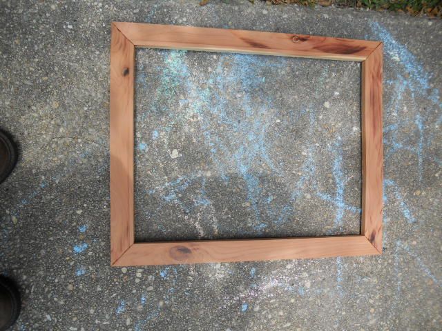cedarframeintbead.jpg