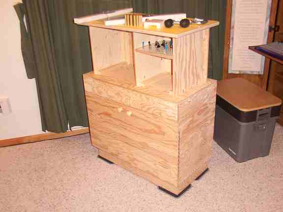 Router Workshop table (back).JPG