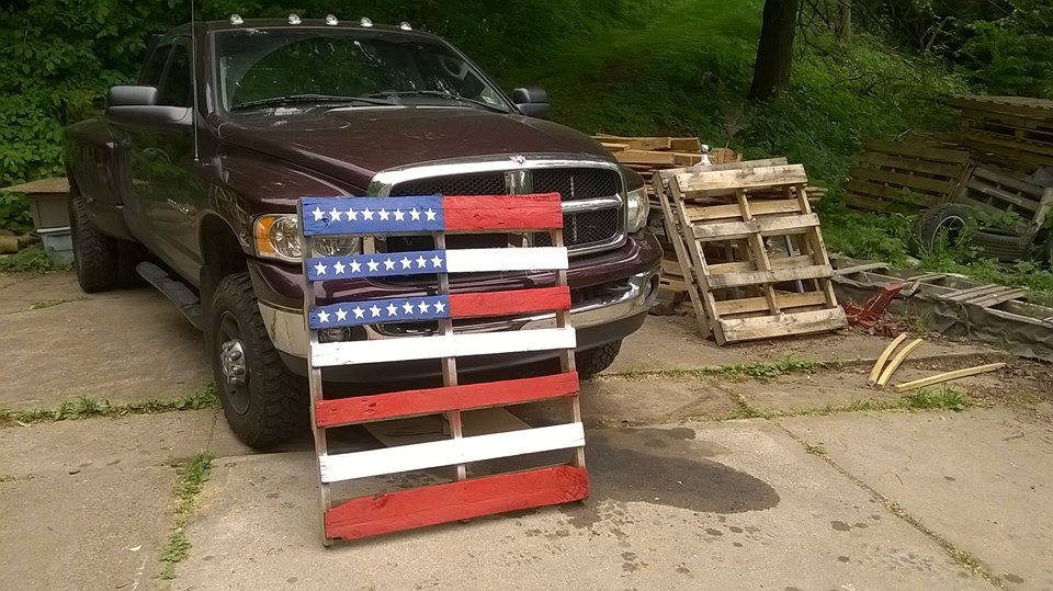 Pallet__Flag.jpg