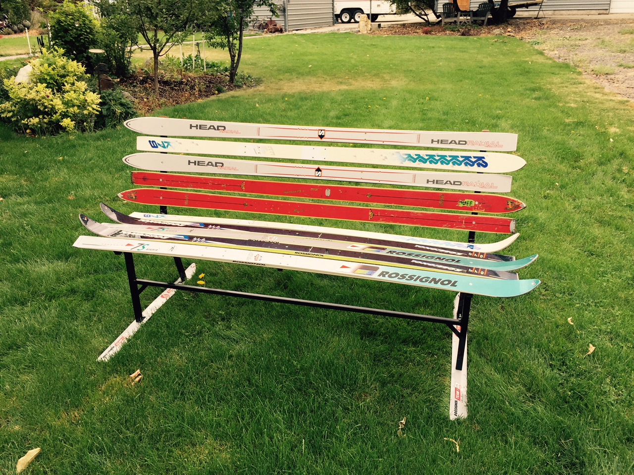 SkiBench.jpg