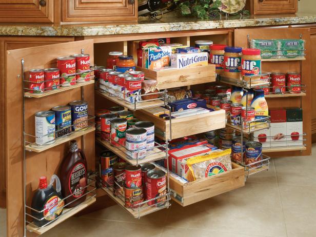 CI-MasterBrand-Cabinets_kitchen-pantry-storage_s4x3.jpg.rend.hgtvcom.616.462.jpeg