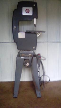 Bandsaw on Power Stand.jpg