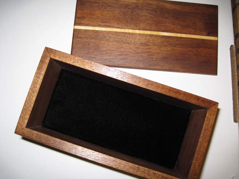 Box1.jpg