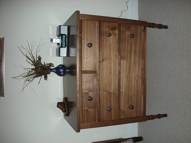 Bureau.JPG