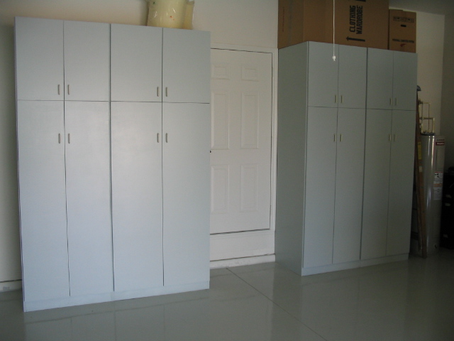 garage cabinets 2.JPG
