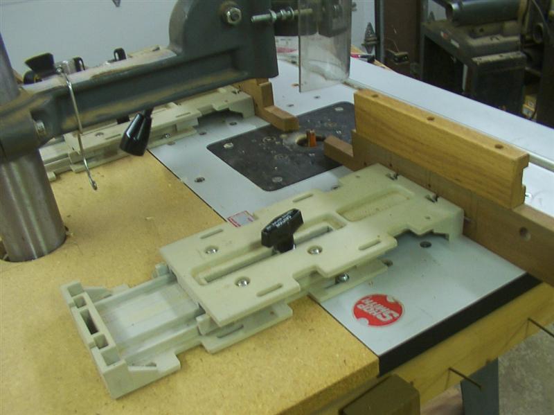 Incra Jig Nov 2010_0107 (Medium).JPG