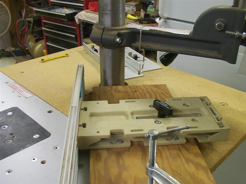 Incra Jig and Fence Centered on Bit_0193 (Medium).JPG