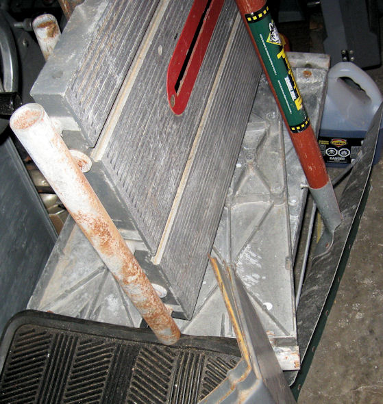 rusty table pipe.jpg