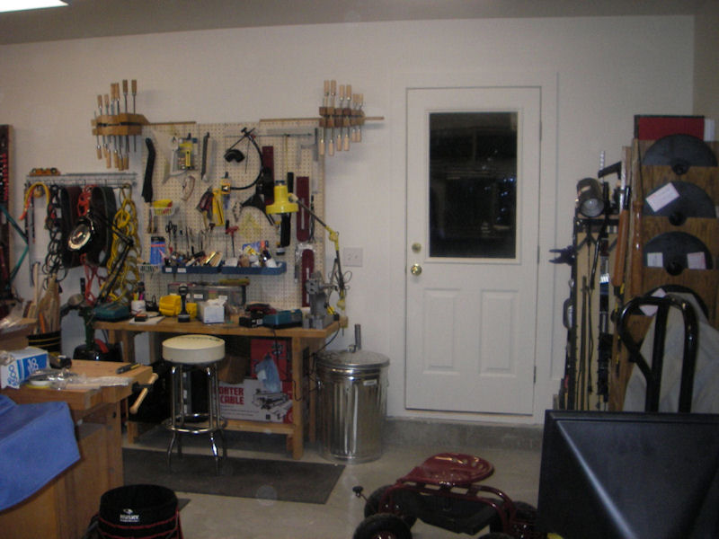 wall to yard back left2.jpg
