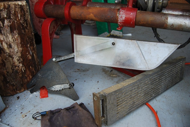 Table Saw Blade Guard DSC_9304.JPG