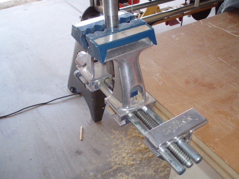 Belt Sander Miter Gauge 005.jpg
