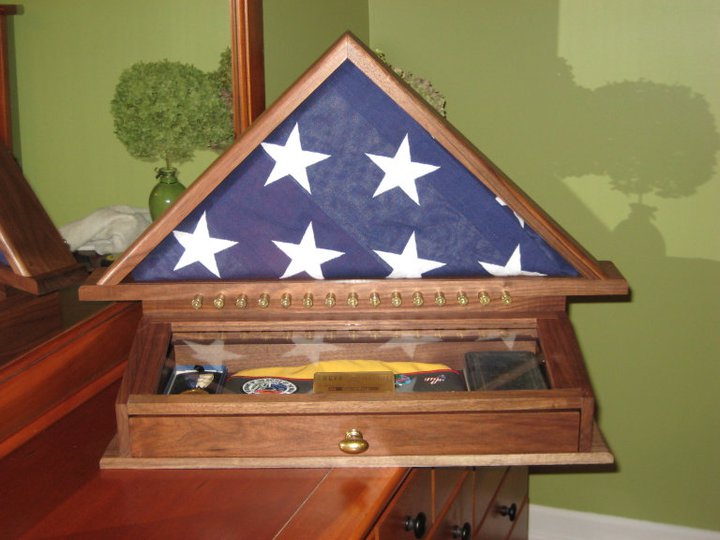 flag case.jpg