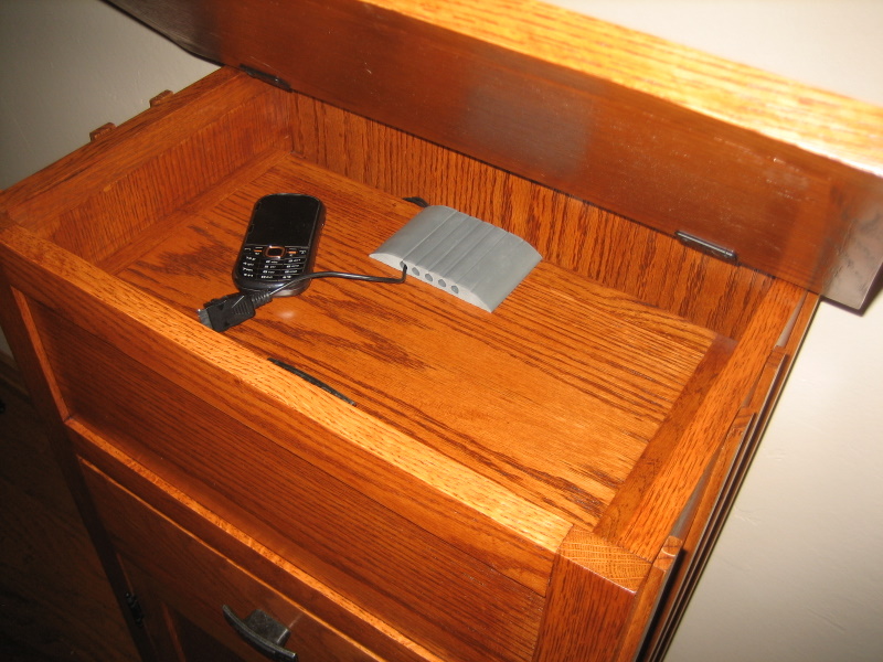 Hall secretary lid & cell phone charging area.JPG