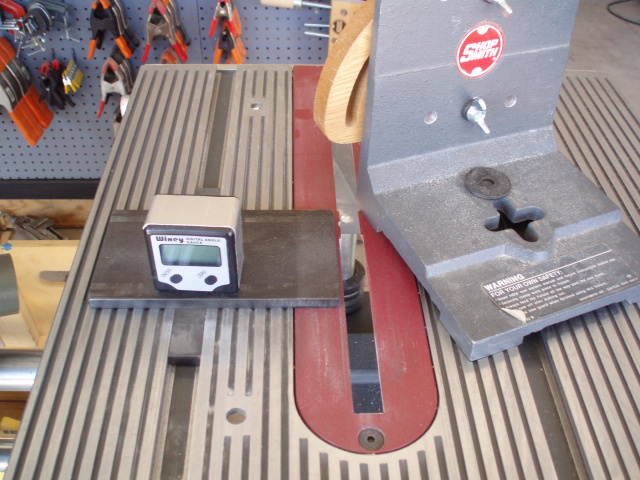 Wixey on a Tenon Master.JPG