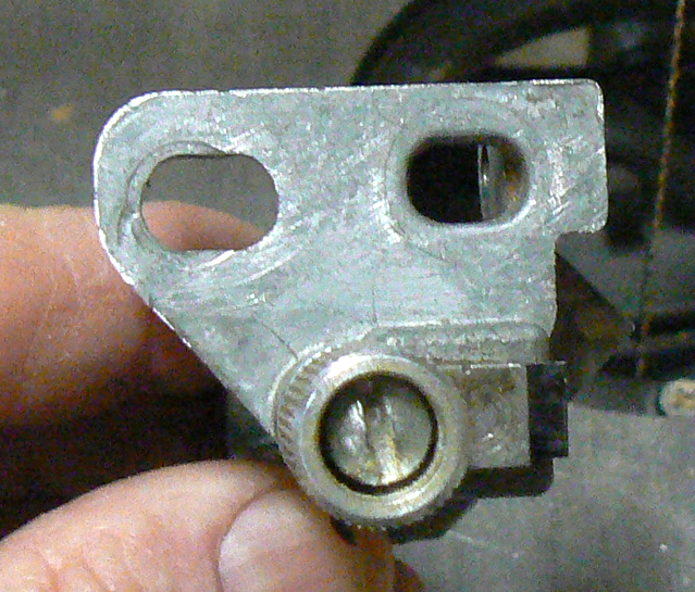 lower bearing bracket slots.jpg