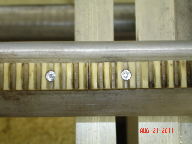 Track Rivets 2.JPG