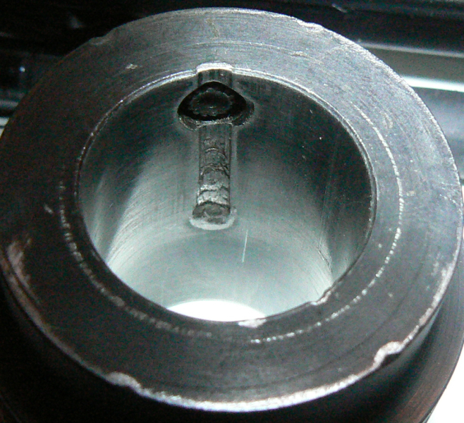 main shaft gouge.jpg