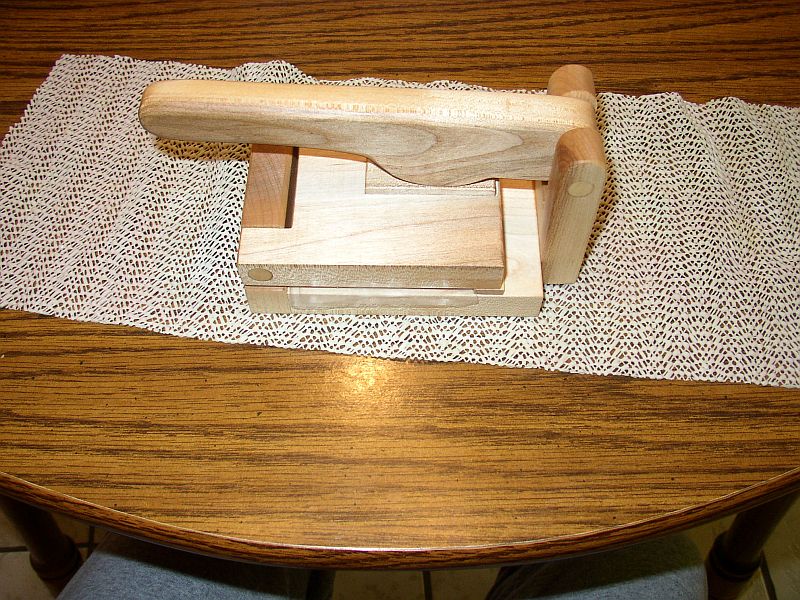 wafer press 2.jpg