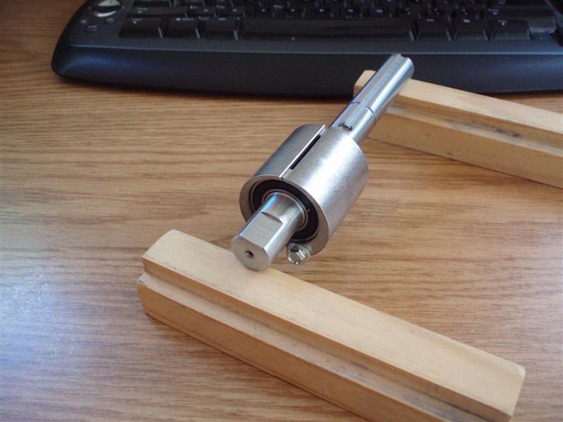 Idler Shaft with Eccentric (Medium).JPG