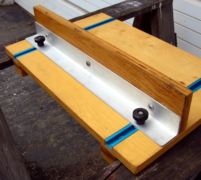sanding table 2.jpg