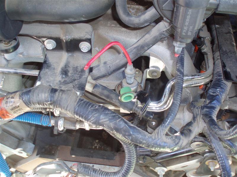 Fuel Rail 004 (Custom).JPG