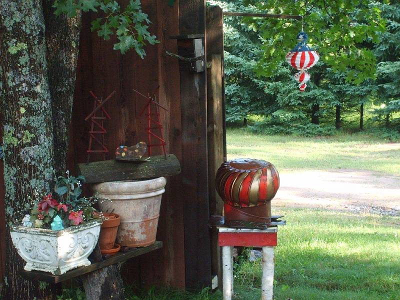 Yard pictures 001.jpg