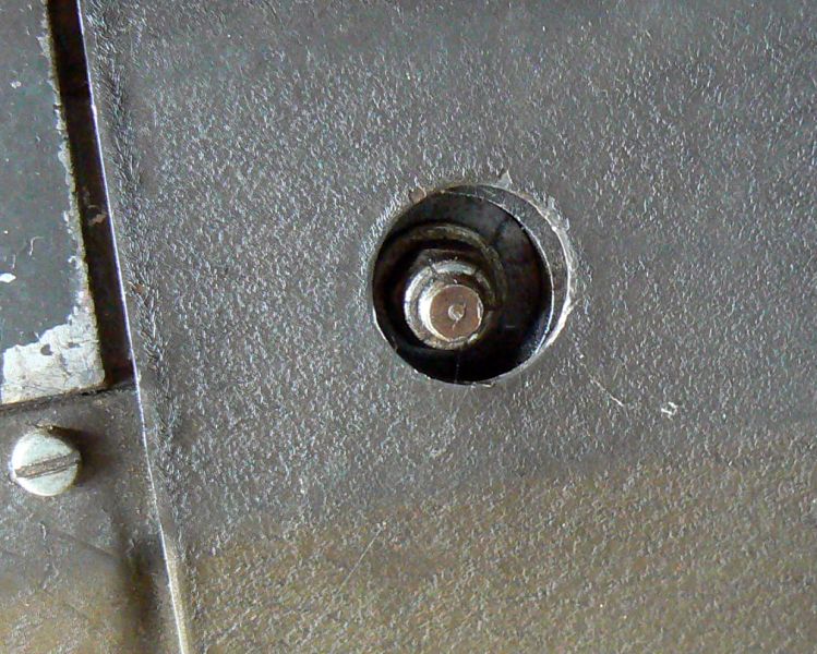 belt cover removal problem.jpg