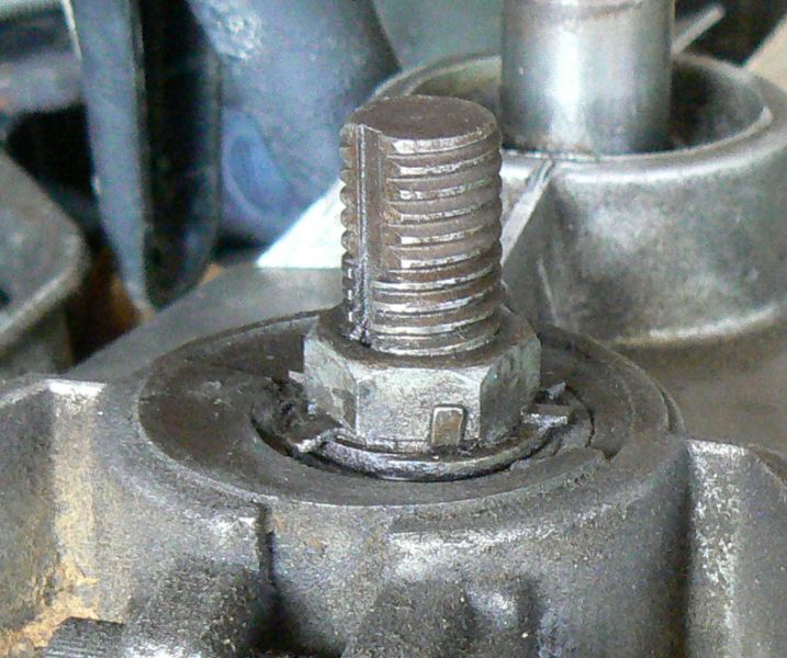idler shaft.jpg