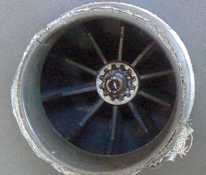 impeller shaft sans cotterpin nut.jpg
