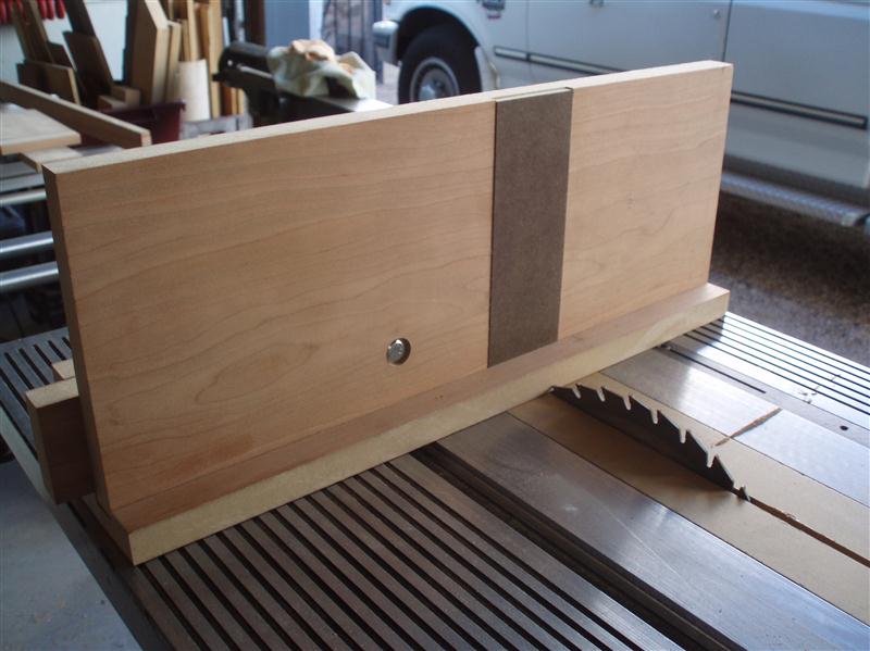 Finger Joint Jig new inputs 003 (Custom).JPG