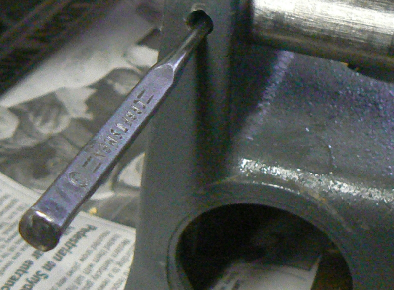 hinge pin c.jpg