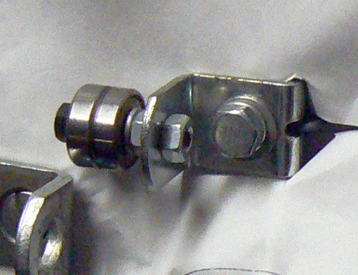 tracking bearing.jpg