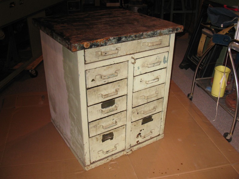 Shoe shop bench before.JPG