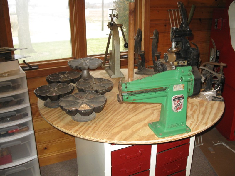 Shoe bench top 1.JPG