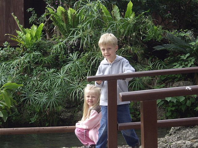 Sam, Ella.jpg
