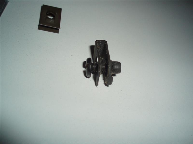 tinnerman clips 005 (Custom).JPG