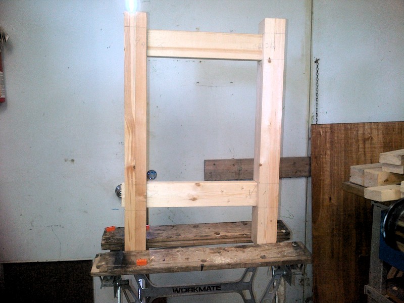 workbench right legs.jpg