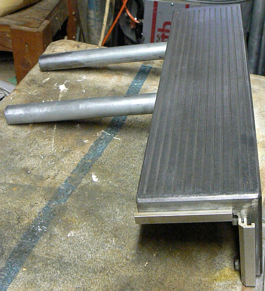 ext table.jpg