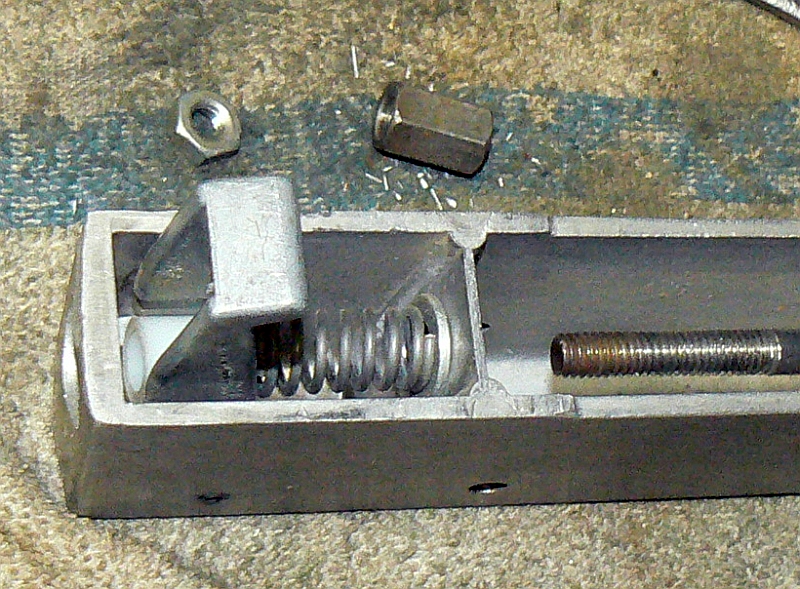 rear clamp loose.jpg