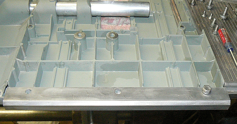 X RAIL MOUNT 1.jpg