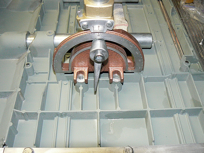 X TRUNION MOUNT 1.jpg