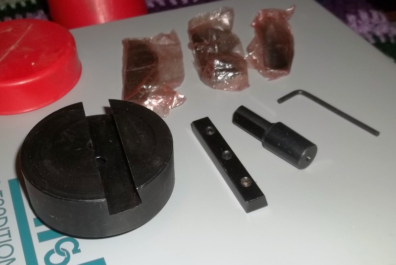 00MysteryTool01a.JPG