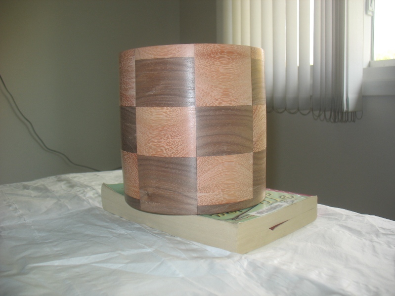 Vase 001.jpg