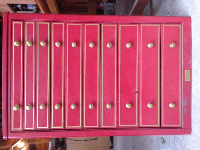 cabinet.jpg