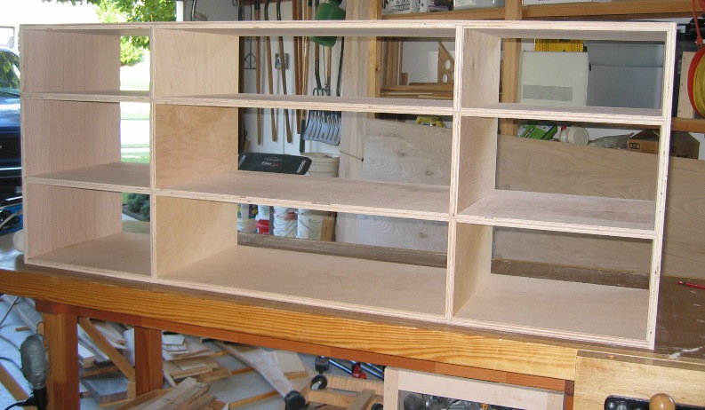 Low Dresser 01.JPG