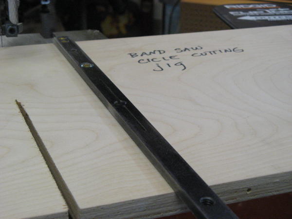 CircleCuttingJimBtm_1747.jpg