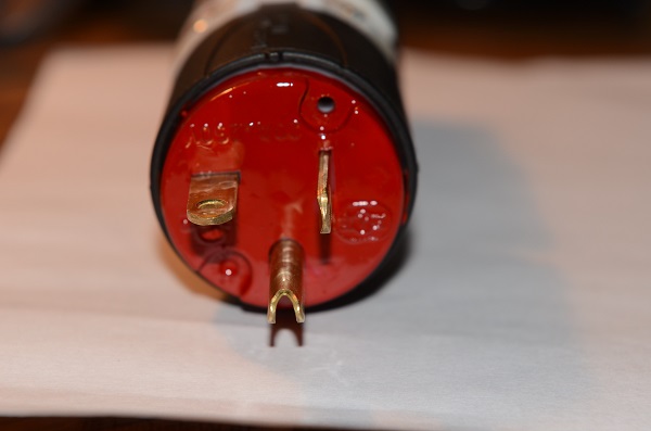 plug 2.jpg