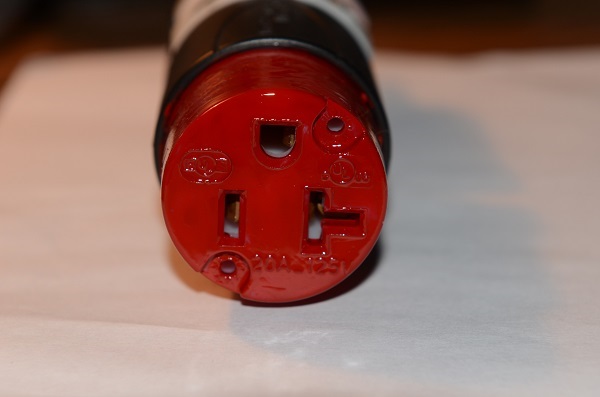 plug 3.jpg