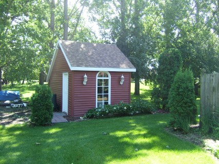 Yard Barn E (Mobile).JPG