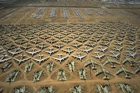 plane_storage_B52.jpg